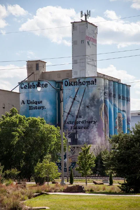 Foto 2 von 12